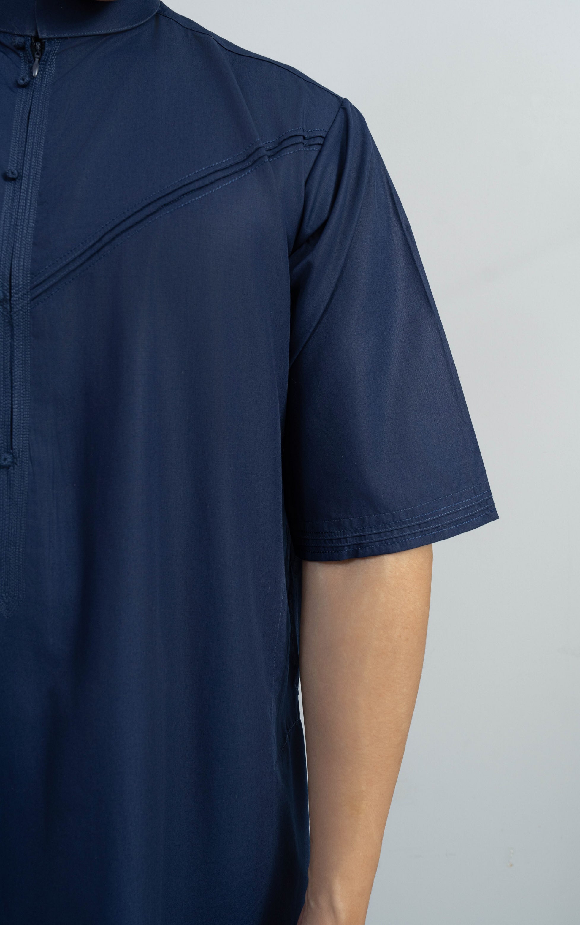 Malaysische Qamis Kurzärmele