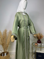 Ensemble Abaya Samara - Luxury Collection - Abaya haut de gamme - Olive Kaki