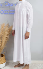 Qamis saoudien al emad blanc de profil