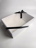 Coffret Cadeau avec ruban + sac