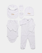 Coffret naissance 5 pièces personnalisé brodé : pyjama, body, bonnet, gants et bavoir en 100% coton blanc