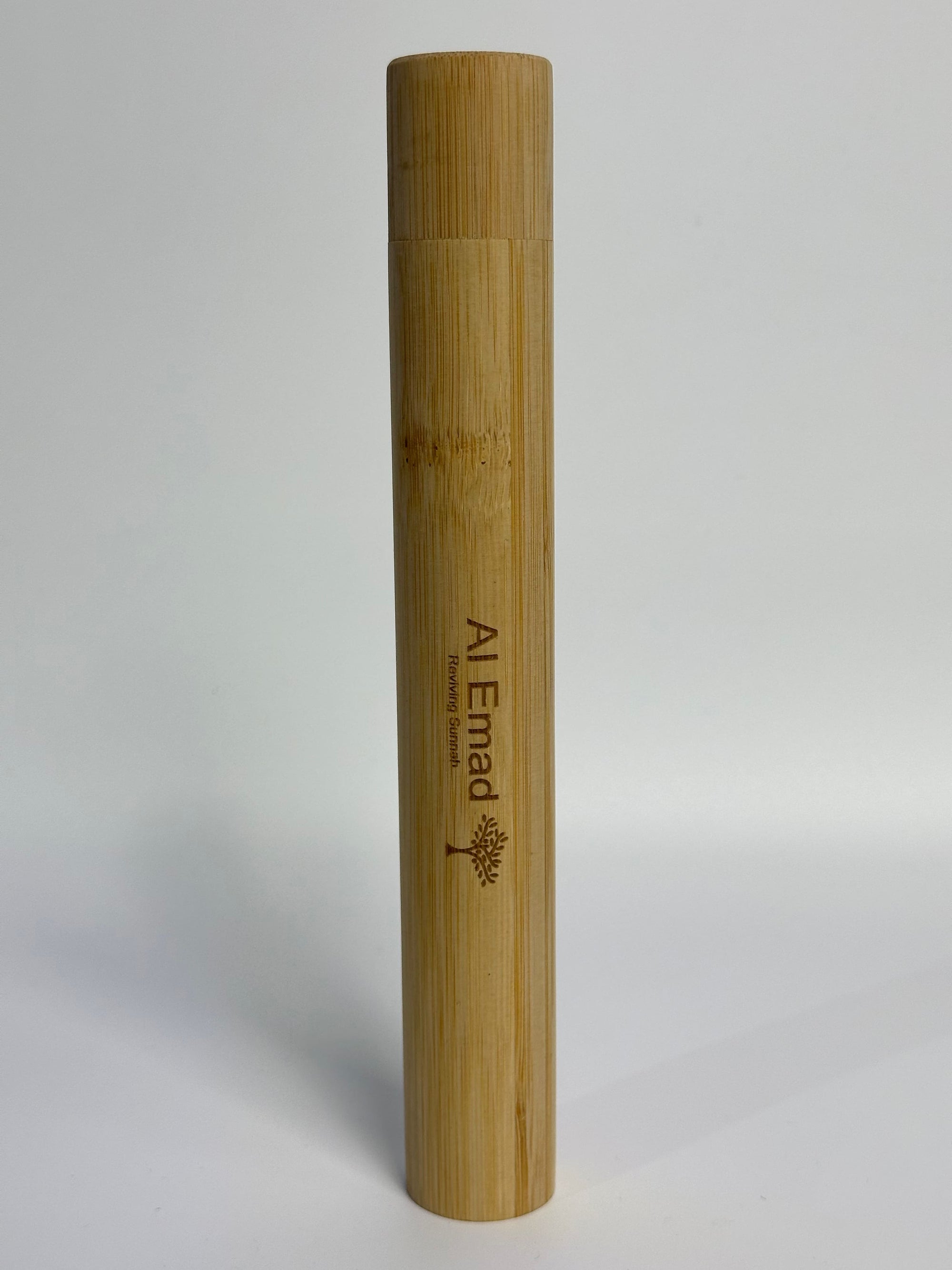 Etui de siwak en bambou