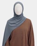 Hijab mousseline aimants intégrés bleu nuit Rawdaya, bonnet tube cousu, fini sans épingle, tissu léger et respirant