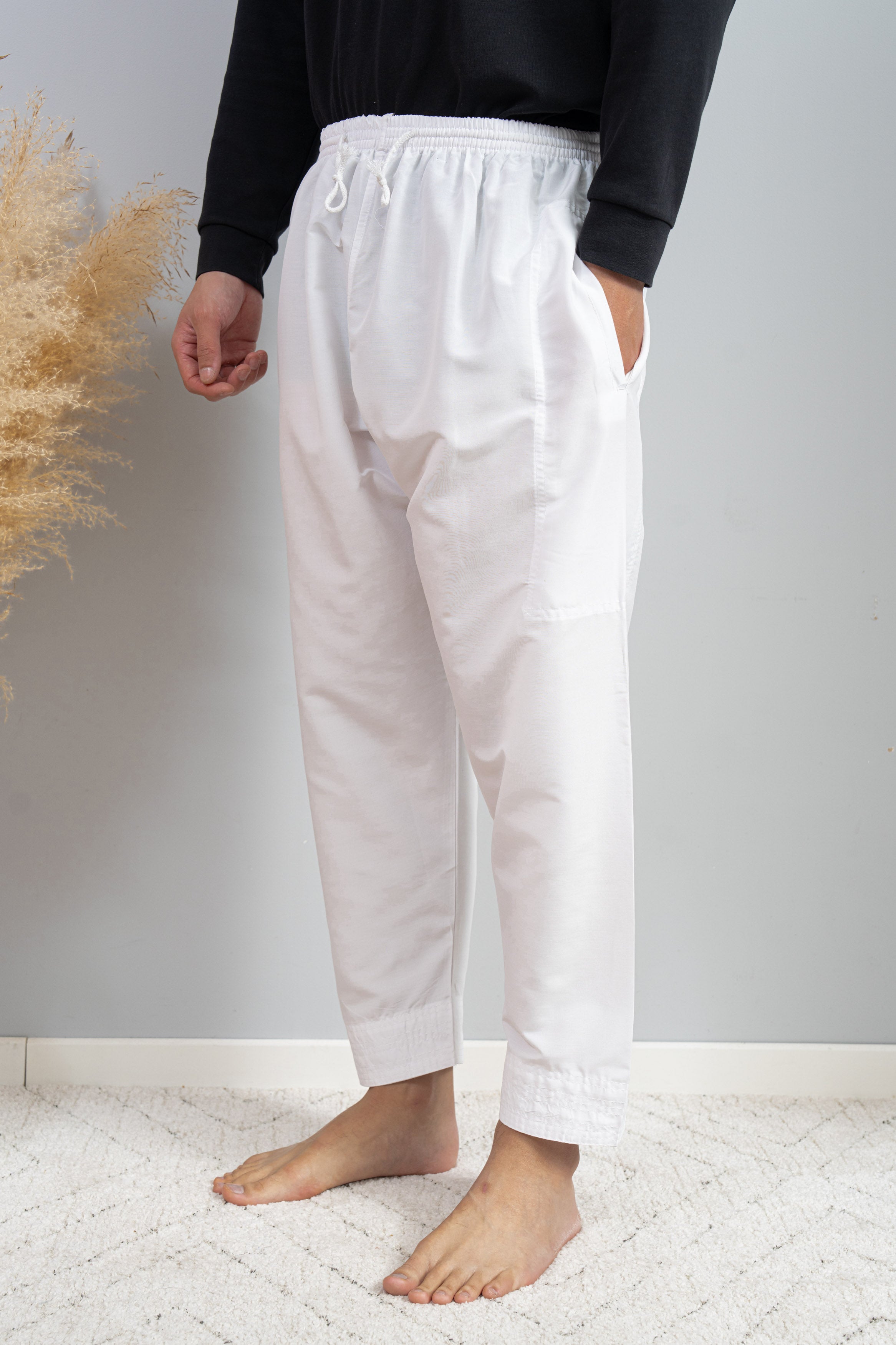 pantalon de qamis blanc pour homme de profil