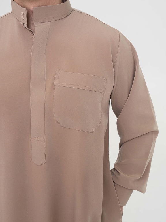 Qamis Saoudien taupe Premium - Manchettes rigides