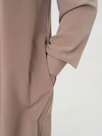 Qamis Saoudien taupe Premium - Manchettes rigides