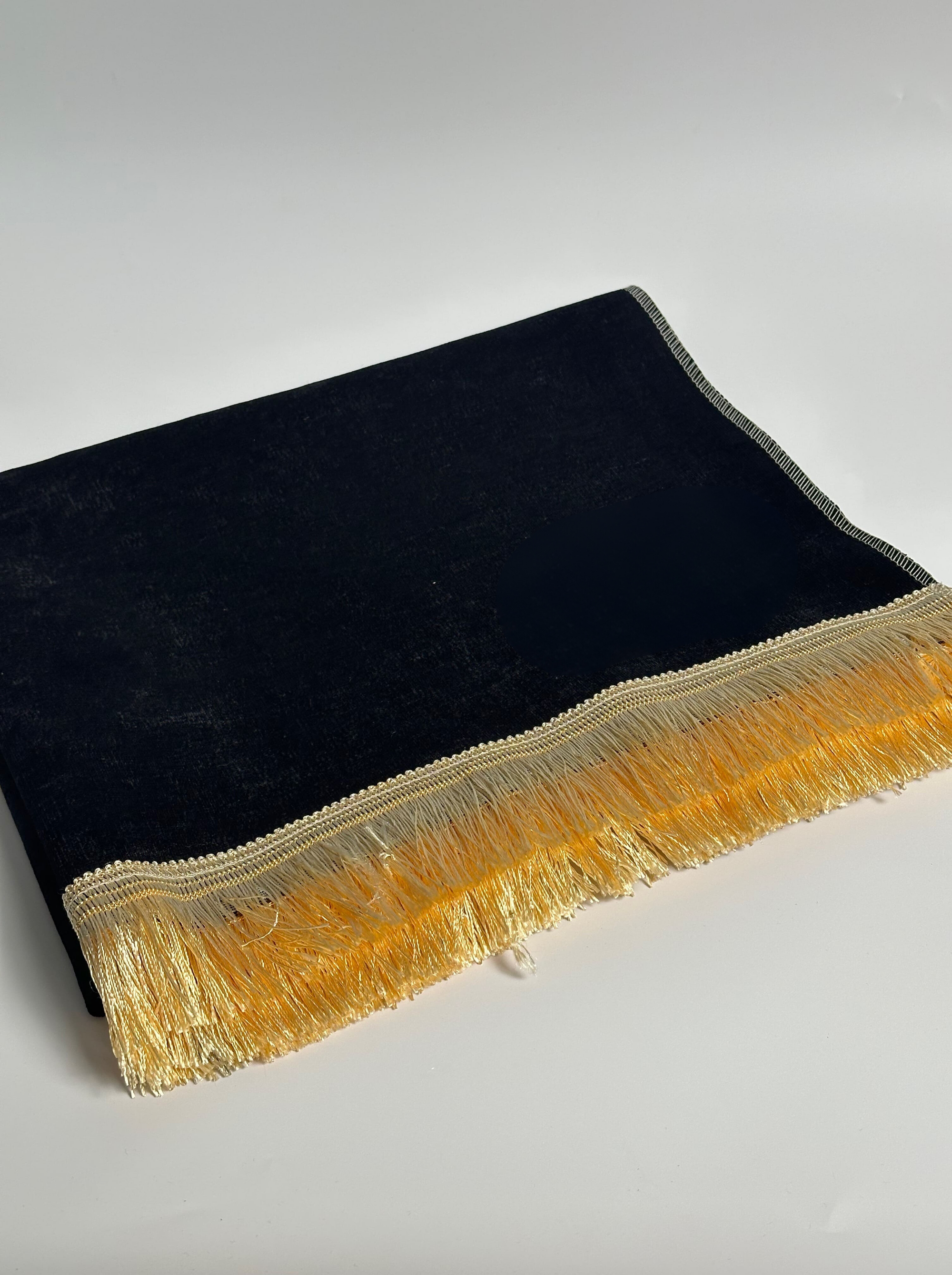 Grüne Samtwirkung Gebet Teppich