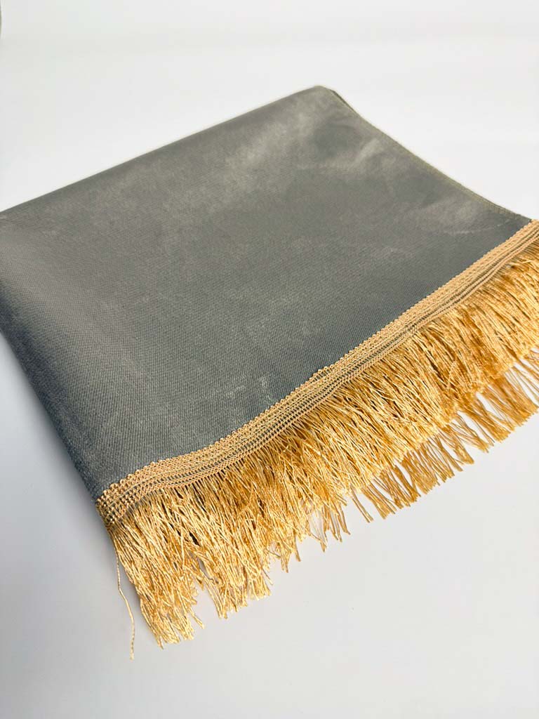 Tapis de prière fin effet velours taupe