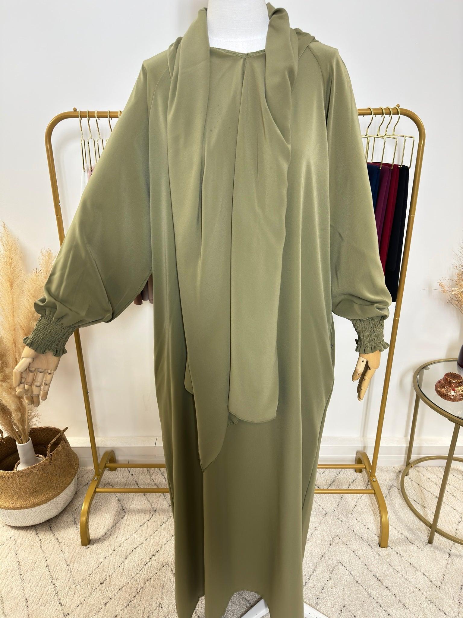 Abaya avec hijab intégré en Soie de Médine - Vert Kaki - My Qamis Homme