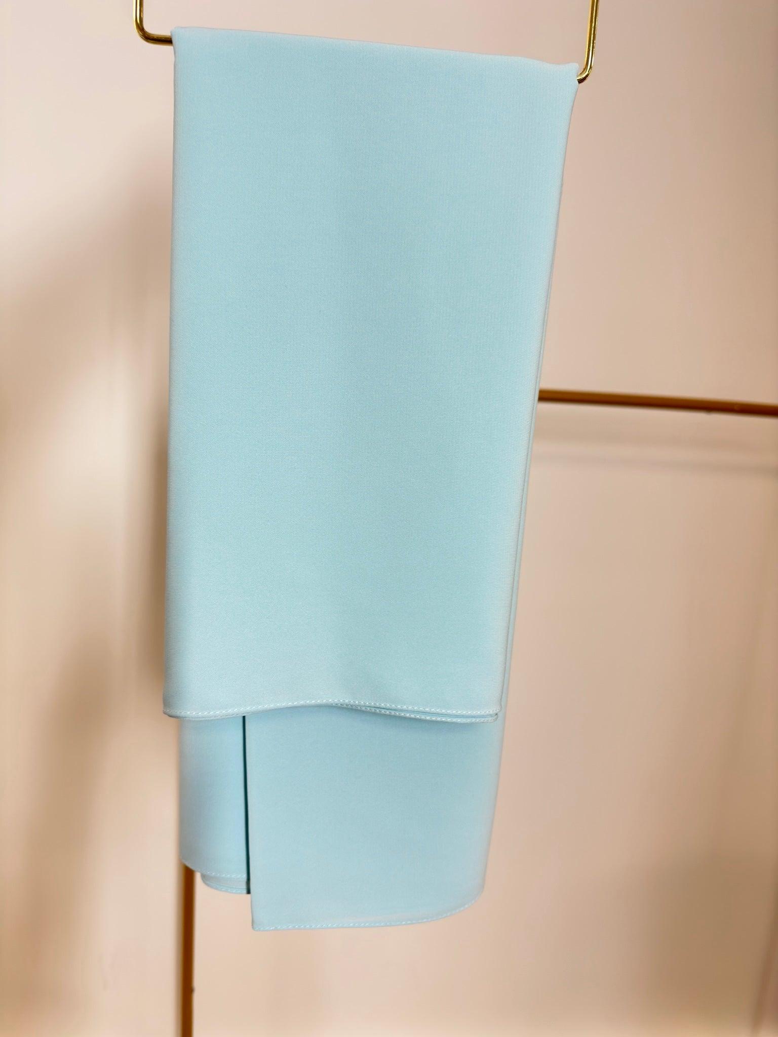 Hijab en Soie de Medine - Bleu Ciel - My Qamis Homme