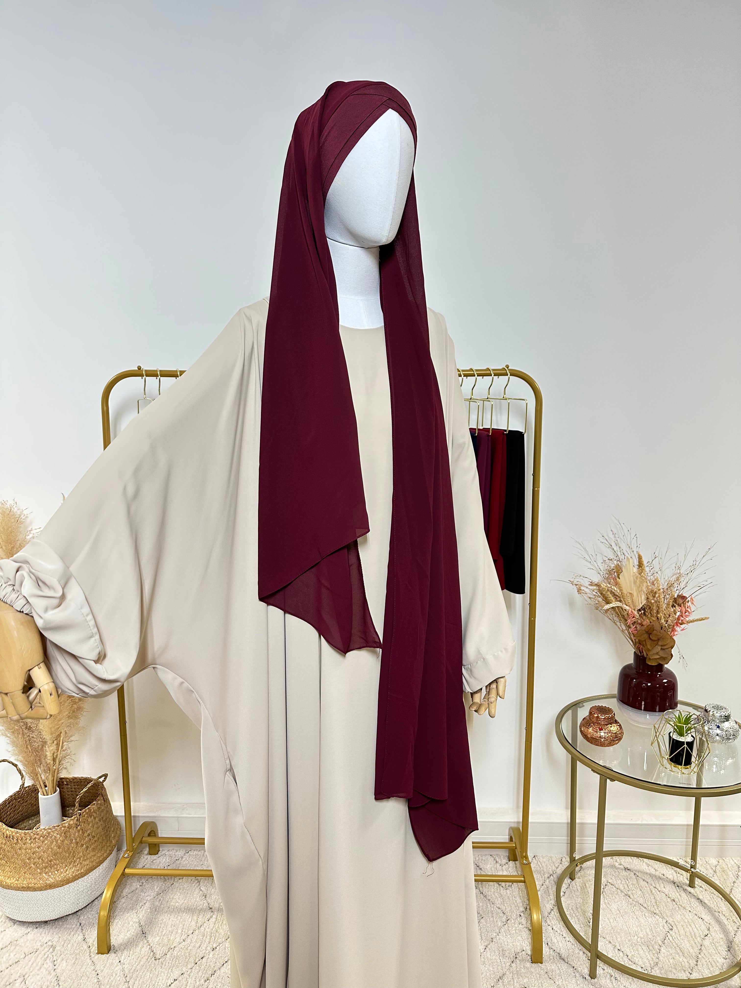 Hijab Mousseline - Hijab à enfiler avec bonnet croisé intégré - Rouge Bordeaux - My Qamis Homme